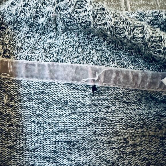 Soft Gray Knit Open Cardigan Sweater Shrug S - Picture 4 of 5